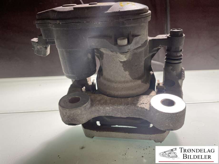 Bremsecaliper høyre bak til Suzuki Across 2020-->> (T4783-04210-000|)