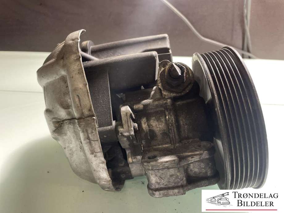 Servo pumpe mekanisk til Mercedes CLK 2002-2009 (C209) (C209) (A 003 466 40 01|)