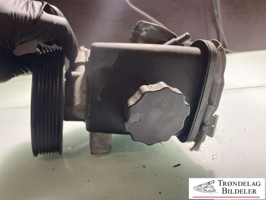 Servo pumpe mekanisk til Mercedes CLK 2002-2009 (C209) (C209) (A 003 466 40 01|)