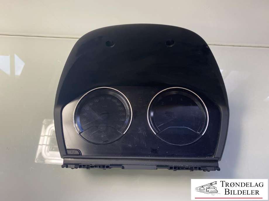 Instrumentpanel til BMW 2-Serie, Active/Gran Tourer, 2014-->> (F45/F46) (F45/F46) (62 10 5 B41 3C6)