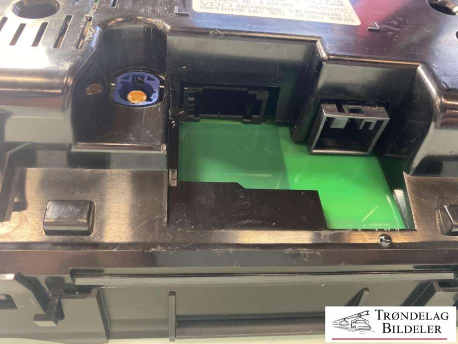 Instrumentpanel til BMW 2-Serie, Active/Gran Tourer 2014-->> (F45/F46) (F45/F46) (62 10 5 B41 3C6|)