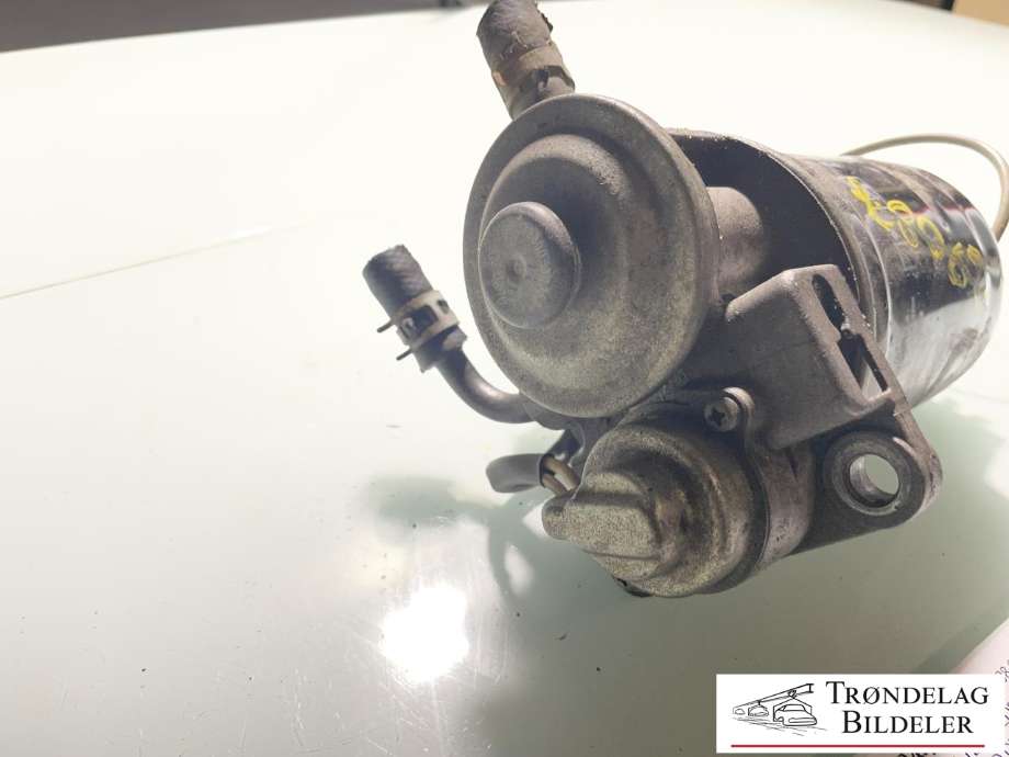 Dieselfilterholder til Toyota Land Cruiser 150 2014-->> (Fase 2)  (2338030350|)