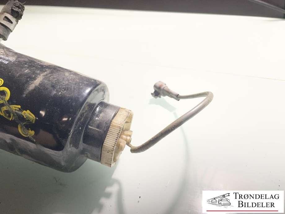 Dieselfilterholder til Toyota Land Cruiser 150 2014-->> (Fase 2)  (2338030350|)