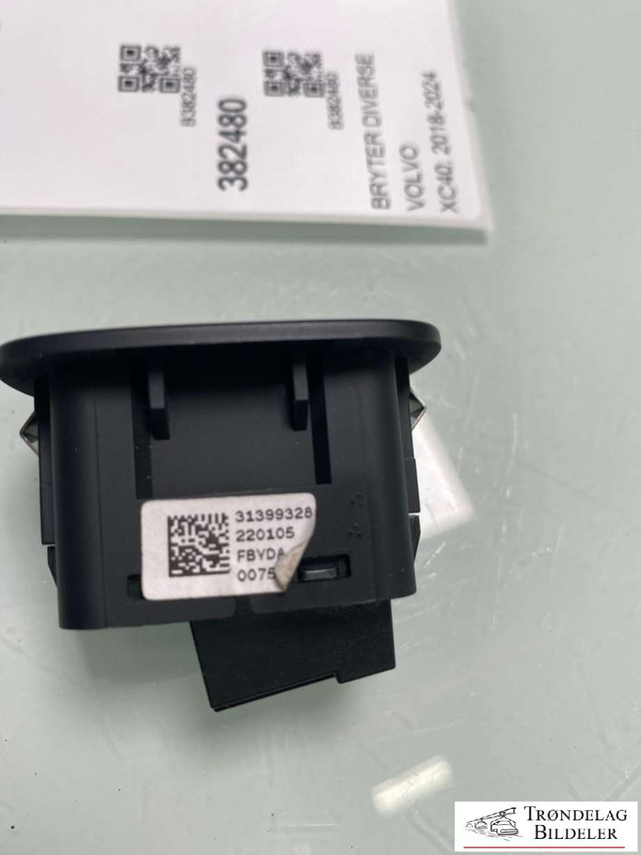 Bryter diverse til Volvo XC40 2018-2024 (31399328|)