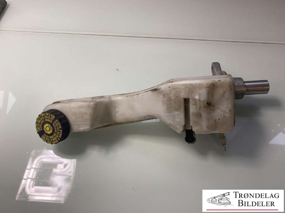 Bremsepumpe hoved til BMW 2-Serie, Active/Gran Tourer 2014-->> (F45/F46) (F45/F46) (34 33 6 868 997|34 33 6 866 163|)