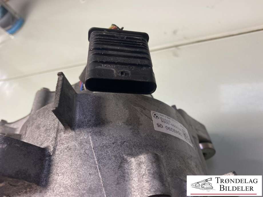 Hybrid starter generator (HSG) til BMW 2-Serie, Active/Gran Tourer 2014-->> (F45/F46) (F45/F46) (12 31 7 649 390|)