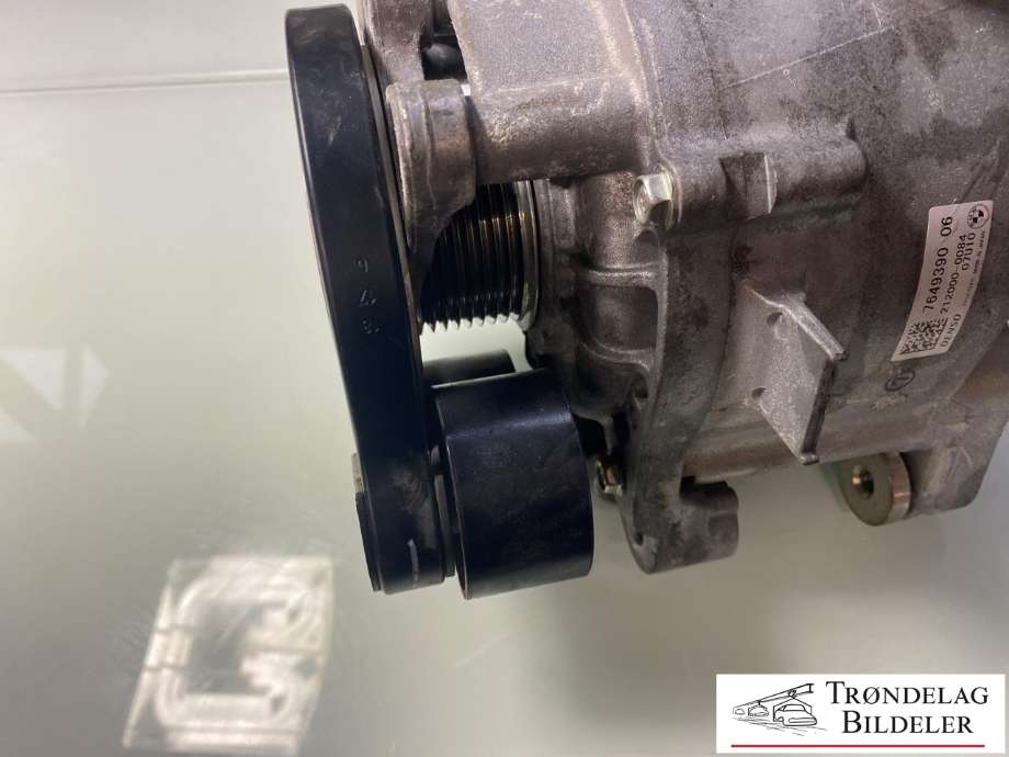 Hybrid starter generator (HSG) til BMW 2-Serie, Active/Gran Tourer 2014-->> (F45/F46) (F45/F46) (12 31 7 649 390|)