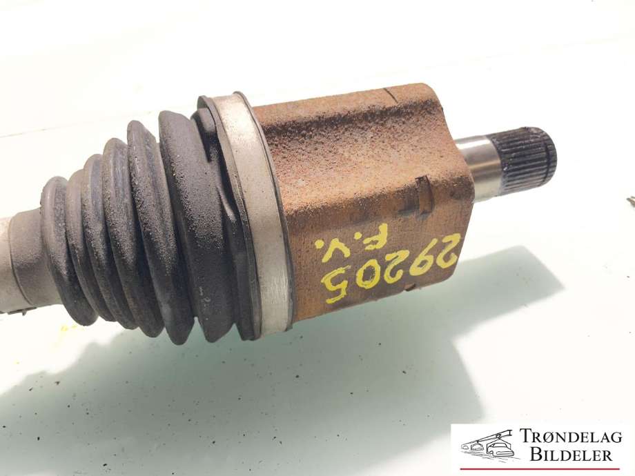 Drivaksel venstre foran, diesel/manuell til VW Golf VI 2008-2012  (1K0 407 271 HN|)