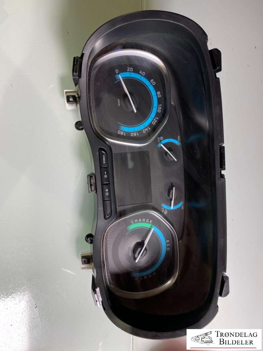Instrumentpanel til Peugeot Expert, 2016-->> (Type III) (98 481 300 80)