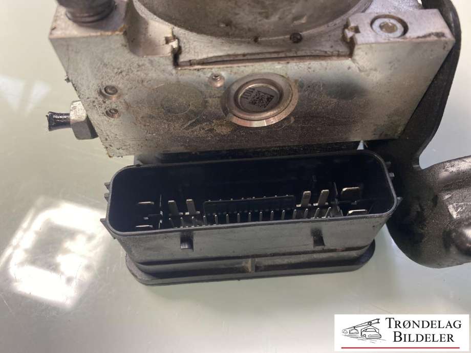 ABS sentral til Ford Mondeo 2014-2019 (Type V, Fase 1)  (2183036|EG9C-2C405-NH|)