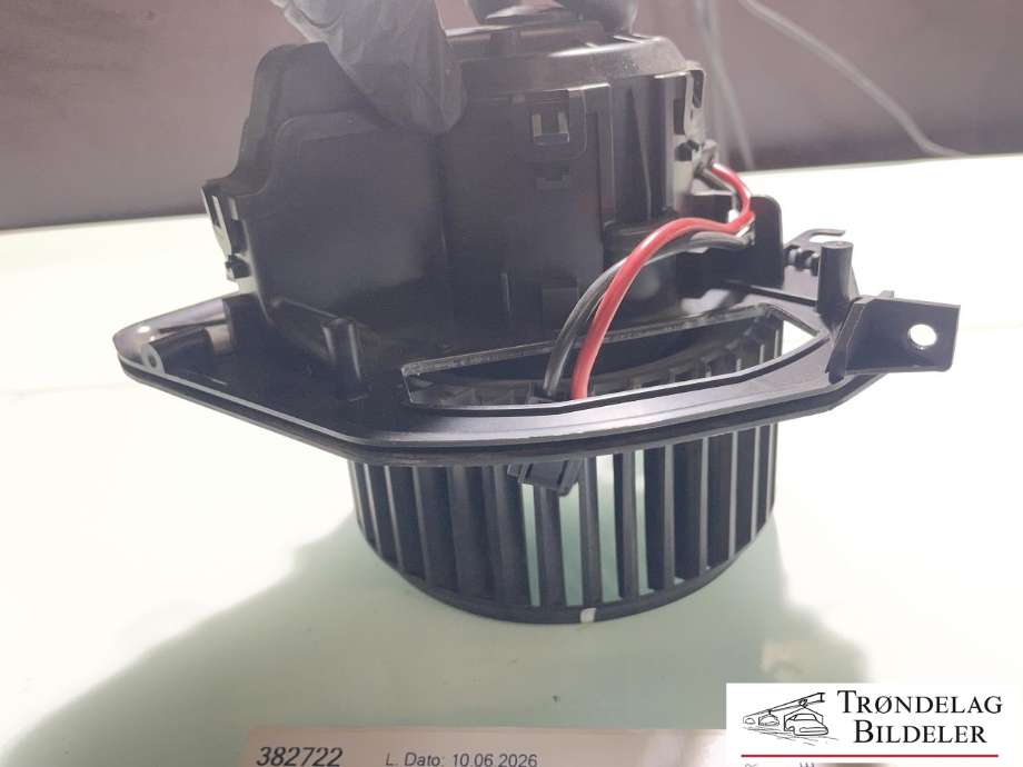Varmeapparat motor til VW Transporter / Caravelle 2019-->> (T6.1) (T6.1) (7L1 819 021|7LA 819 015|)