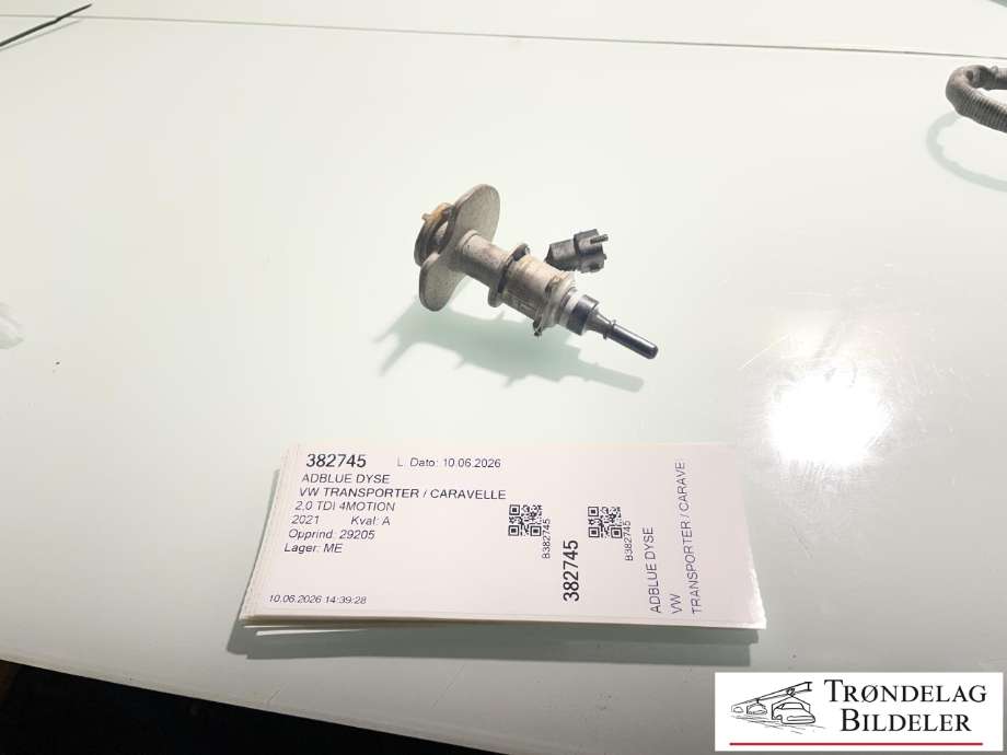 AdBlue dyse til VW Transporter / Caravelle, 2019-->> (T6.1) (T6.1) (5WA 131 971)