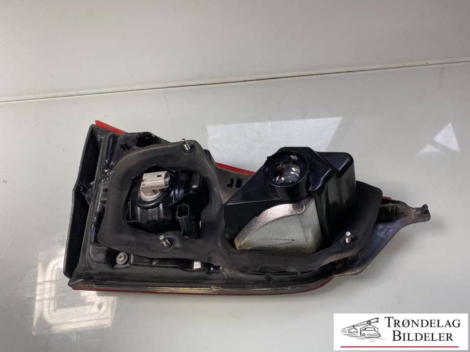 Baklykt høyre indre til Nissan Qashqai 2014-2021 (Type II)  (26550-4EA5D|26550-4EA6E|26550-4EA5B)