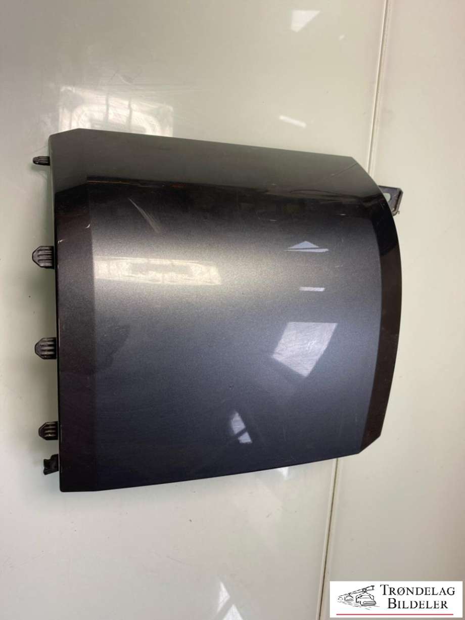 Deksel til VW Transporter / Caravelle, 2019-->> (T6.1) (T6.1) (7E0 807 321 D)