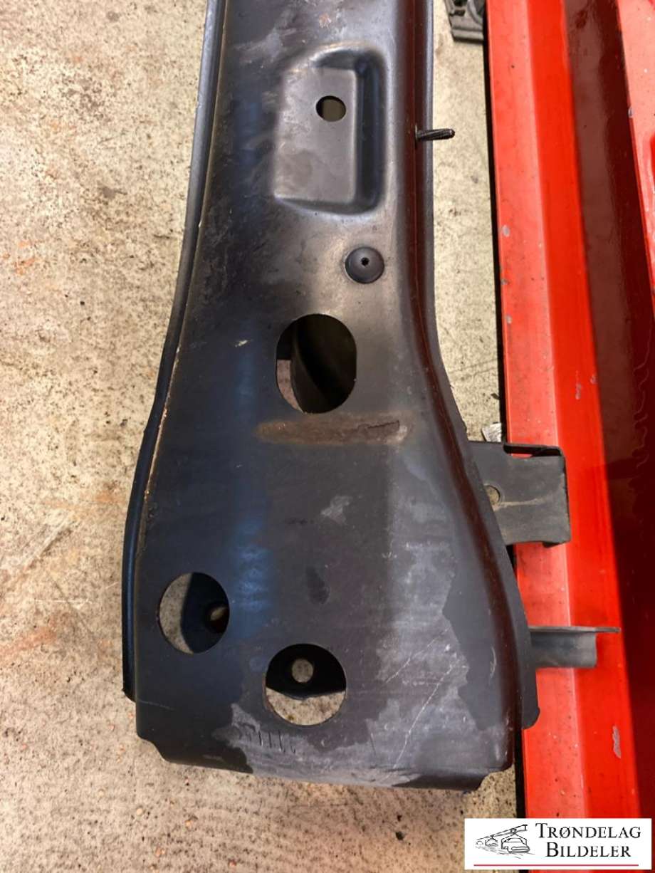 Støtfangerforsterkning foran til VW Transporter / Caravelle 2015-2019 (T6) (T6) (7E0 807 109 K|)