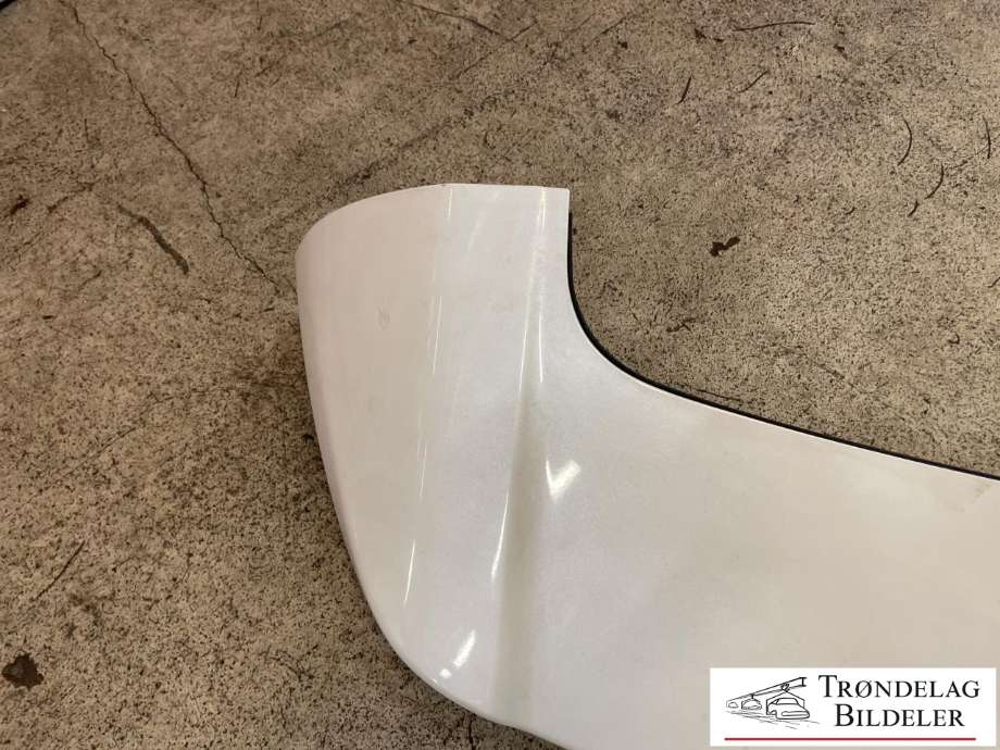 Spoiler bakluke til Toyota RAV4 2016-2019 (Type IV, Fase 2)  (6810542160|)