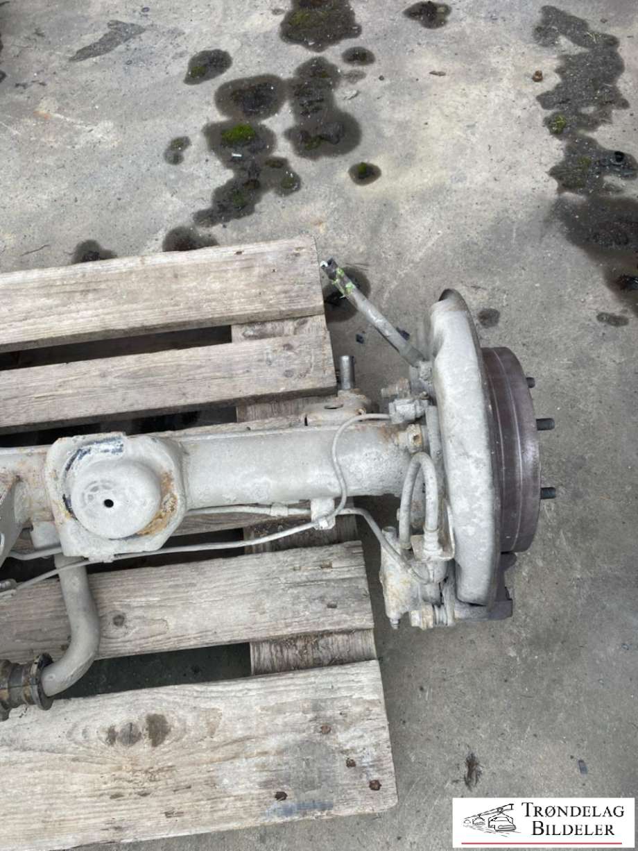 Bakaksel til Toyota Land Cruiser 150 2014-->> (Fase 2) (4111035D40|)