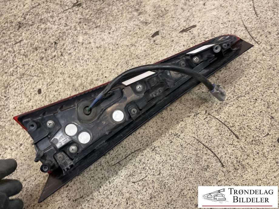 Baklykt venstre indre til Toyota Prius 2016-2023 (Type IV) (combi) (combi) (8159047070|)