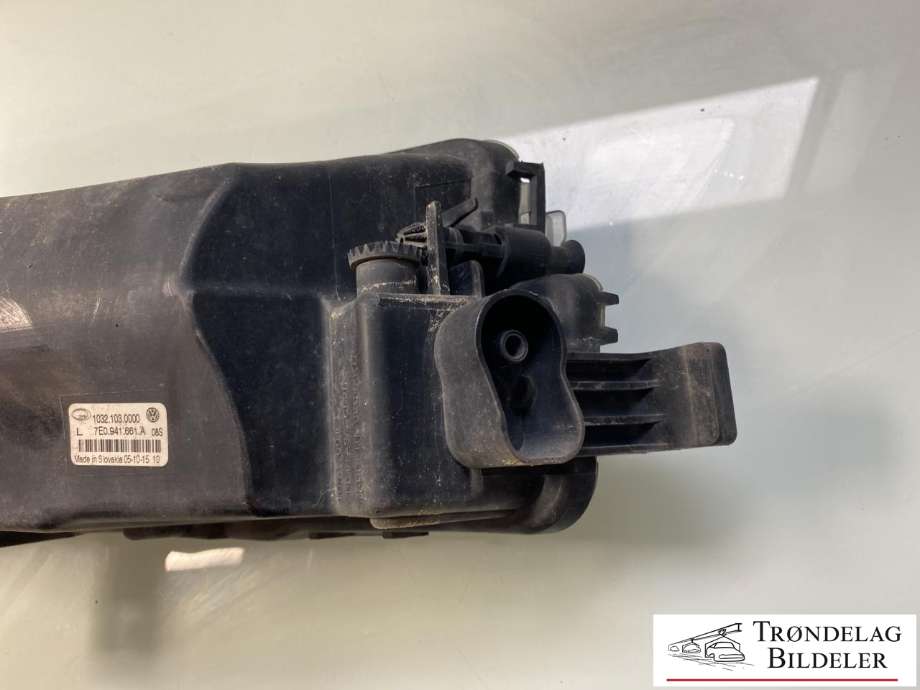 Tåkelykt venstre foran til VW Transporter / Caravelle 2015-2019 (T6) (T6) (7E0 941 661 B|7E0 941 661 D|)