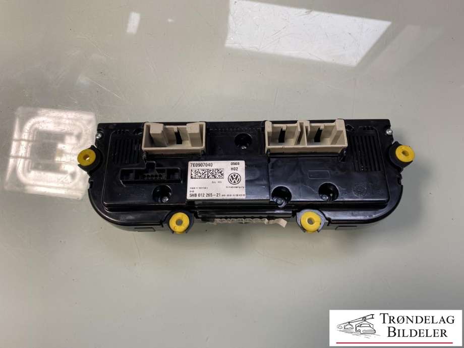 Varmeapparat betjening til VW Transporter / Caravelle 2015-2019 (T6) (T6) (7E0 907 040 R|)