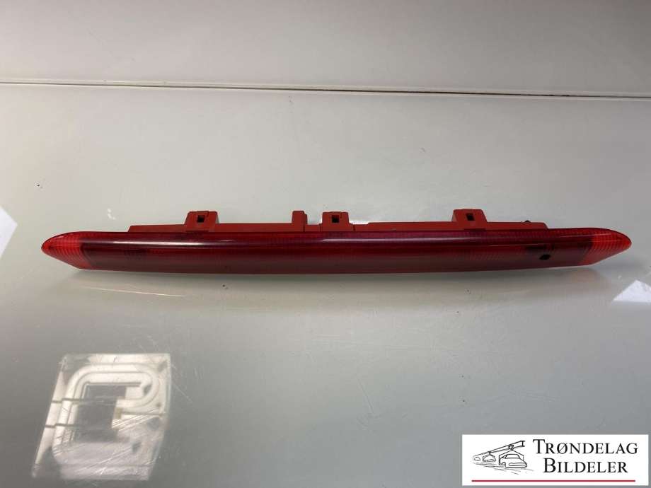Baklykt bremselys bakrute til Ford Mondeo, 2014-2019 (Type V, Fase 1) (DS7313A601CJ)