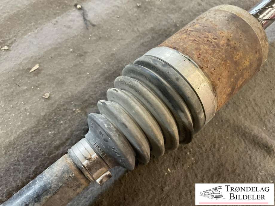 Drivaksel høyre bak, diesel/automat til Volvo XC70 2014-2016 (Type II, Fase 2) (31325135|36001876|)