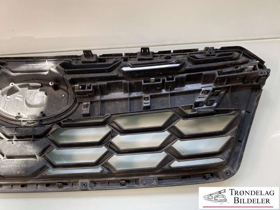 Grill til Subaru XV 2018-->> (Type II) (91122FL100|)