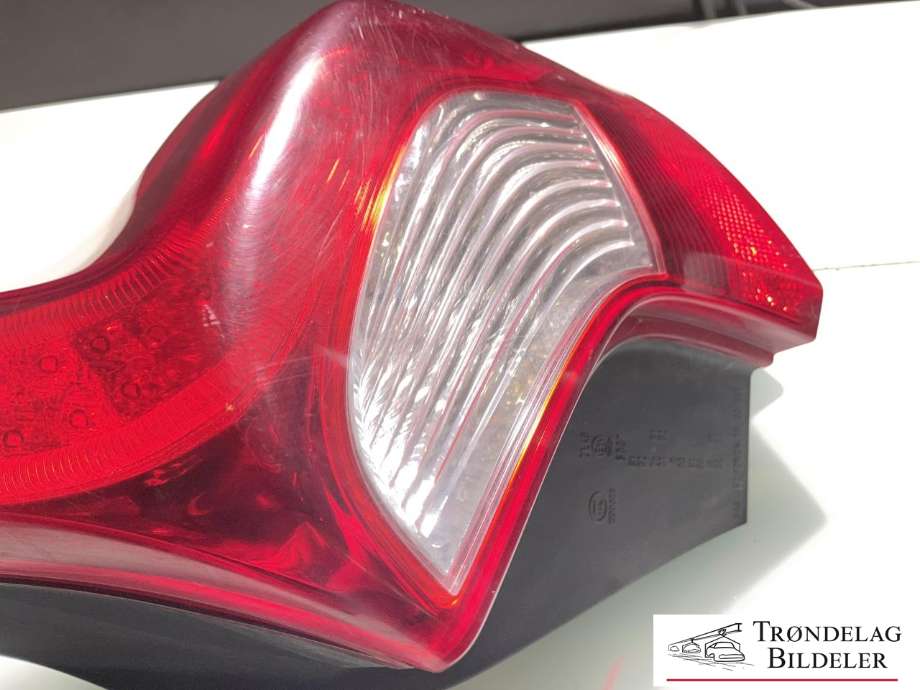 Baklykt høyre til Volvo V60 2010-2013 (Type I, Fase 1)  (31395929|)