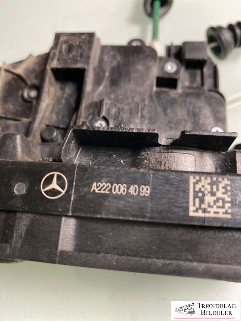 Låsekasse venstre bak til Mercedes EQC 2019-->> (A 099 730 91 00|)