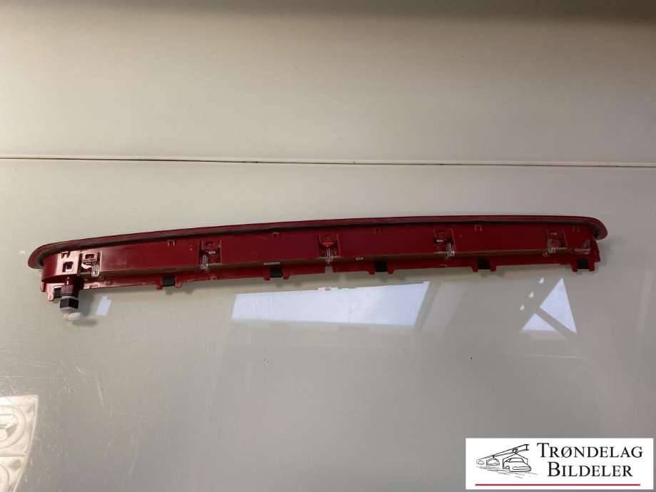 Baklykt bremselys bakrute til VW Passat 2015-2019 (Fase 1) (B8) (B8) (3G9 945 087 A|)