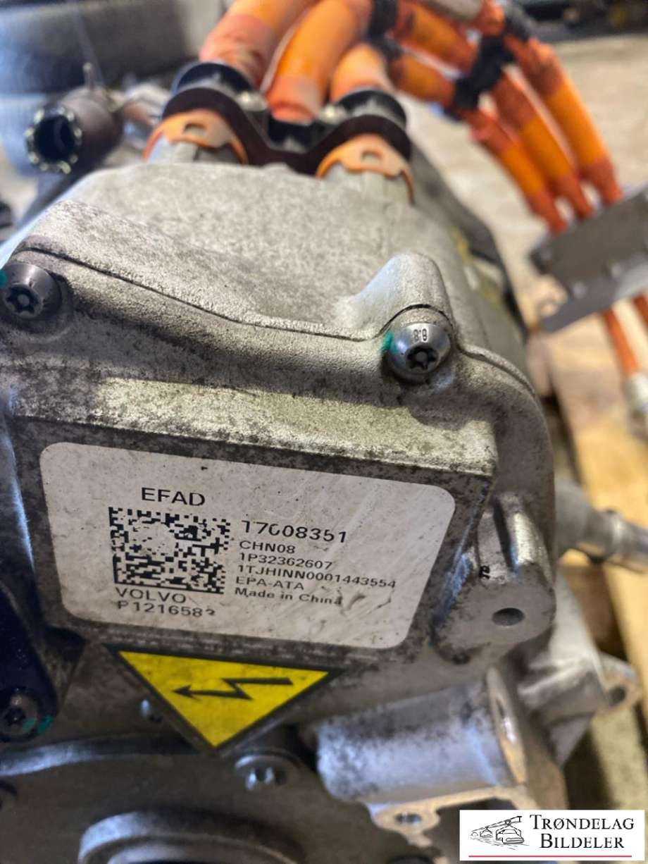 Motor elbil foran til Volvo XC40 2018-2024  (36011162|36011154 = GIRKASSE|)