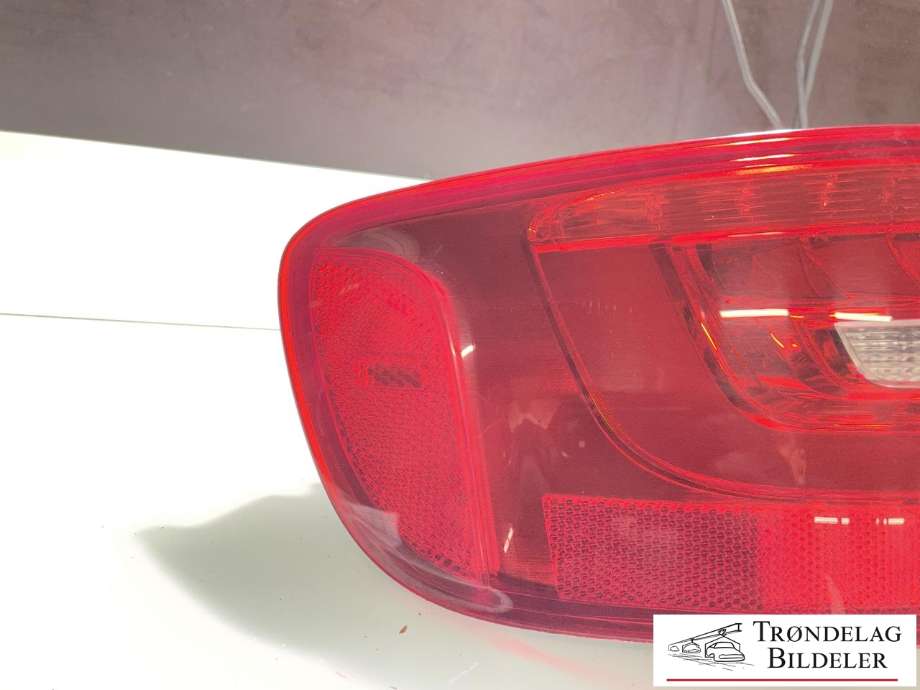 Baklykt venstre ytre til Audi A4, Allroad 2009-2016 (Type I) (B8) (B8) (8K9 945 095 D|)