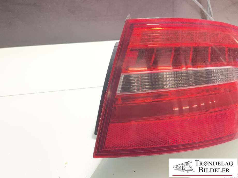 Baklykt høyre ytre til Audi A4, Allroad 2009-2016 (Type I) (B8) (B8) (8K9 945 096 D|)