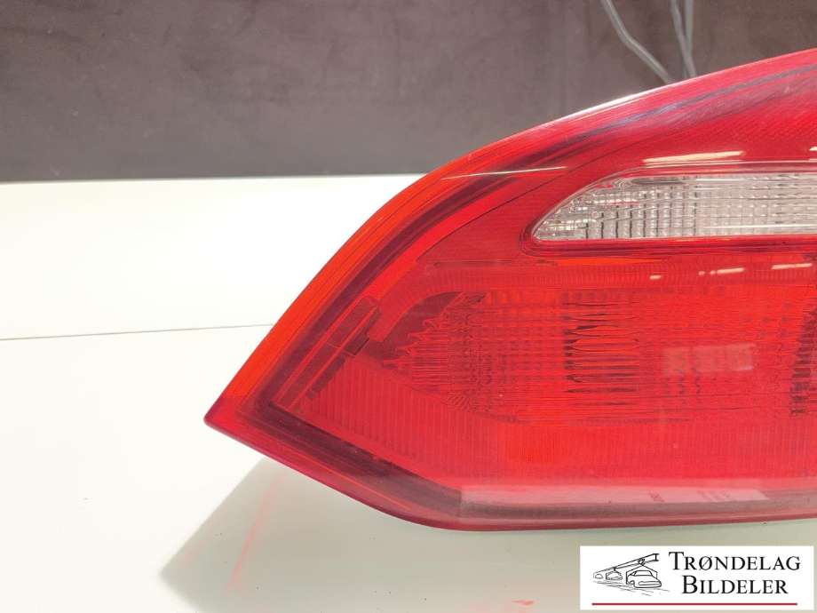Baklykt høyre indre til Ford Focus 2014-2018 (Type III, Fase 2)  (1868297|F1EB-13A602-CA|)