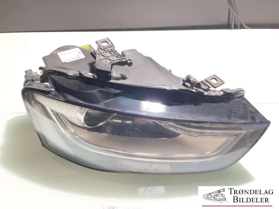 Frontlykt høyre xenon til Audi A4, Allroad 2009-2016 (Type I) (B8) (B8) (8K0 941 044 C|8K0 941 044 F|8K0 941 006 C)