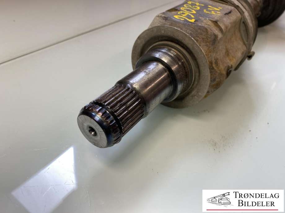 Drivaksel venstre foran, diesel/automat til Toyota Land Cruiser 150 2014-->> (Fase 2)  (4343060082|)