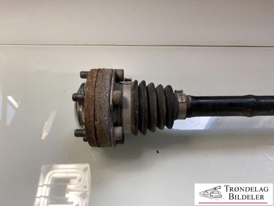 Drivaksel høyre bak, diesel/automat til VW Transporter / Caravelle 2019-->> (T6.1) (T6.1) (7E0501202|7E0501202A|7E0501202X|7E0501202AX|)