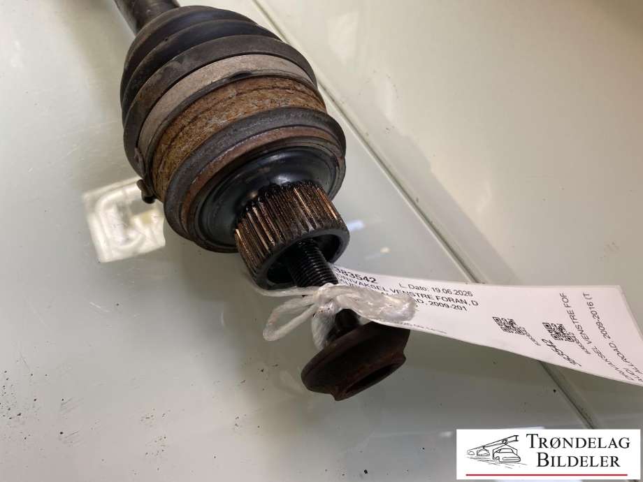 Drivaksel venstre foran, diesel/automat til Audi A4, Allroad 2009-2016 (Type I) (B8) (B8) (8K0 407 271 P|8K0 407 271 AL|)