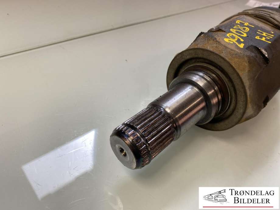 Drivaksel høyre foran, diesel/automat til Toyota Land Cruiser 150 2014-->> (Fase 2)  (4343060082|)