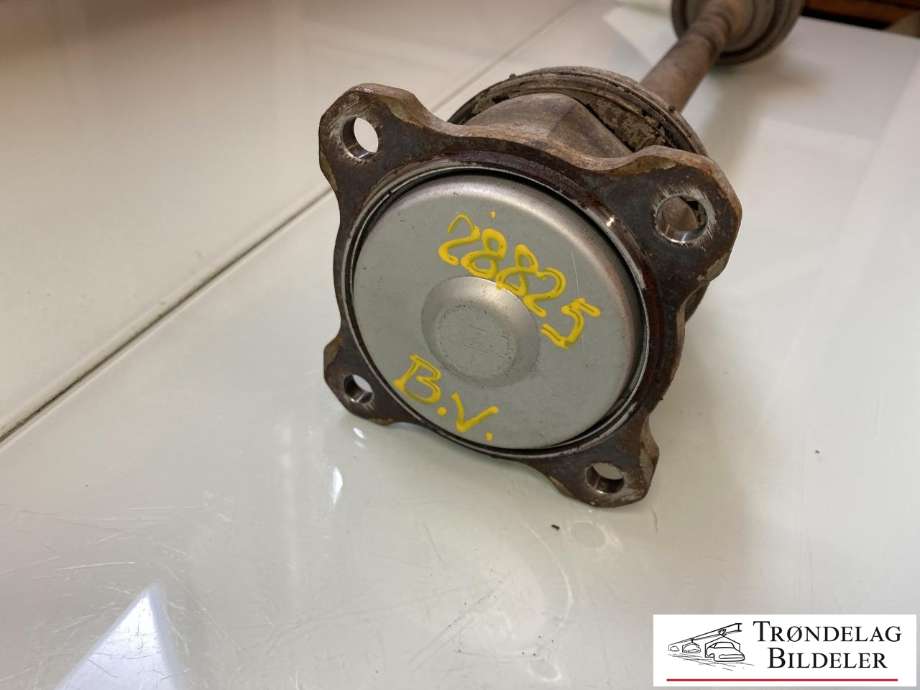 Drivaksel venstre bak, diesel/manuell til Toyota Hiace 2001-2006 (Fase 2)  (42340-26070|)