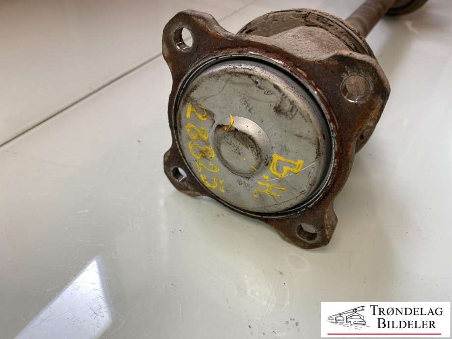 Drivaksel høyre bak, diesel/manuell til Toyota Hiace 2001-2006 (Fase 2)  (42340-26070|)