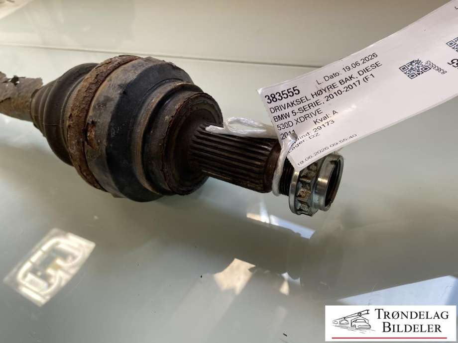 Drivaksel høyre bak, diesel/automat til BMW 5-Serie 2010-2017 (F10/F11) (F10/F11) (33 20 7 581 018|)