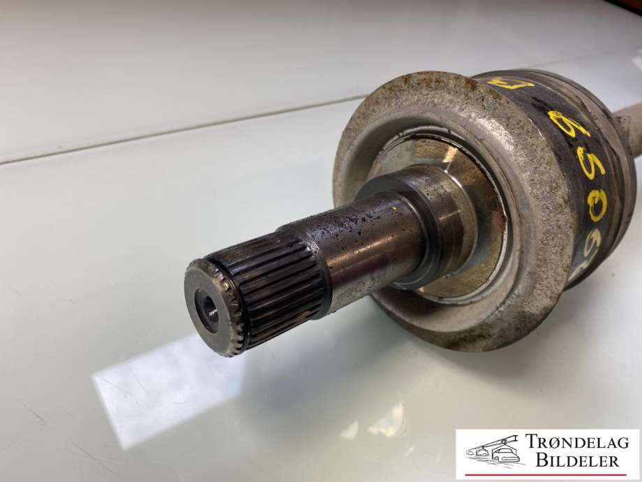 Drivaksel venstre bak, diesel/automat til Mercedes Vito 2014-->> (W447) (W447) (A 447 350 39 00|)