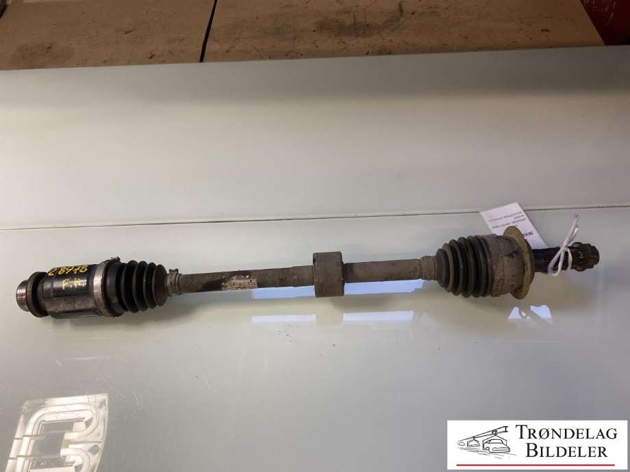 Drivaksel høyre foran, bensin/automat til Suzuki SX4 S-CROSS, 2013-->> (Type II) (44105-61M00-000)