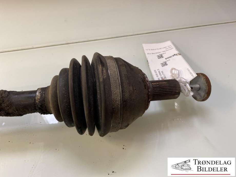 Drivaksel venstre foran, diesel/manuell til Volvo V70 2007-2013 (Type III, Fase 1)  (36011285|)