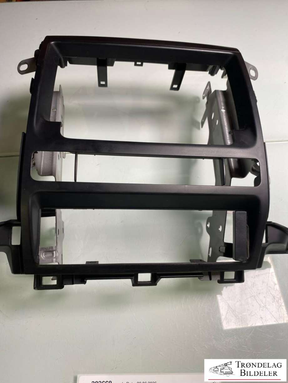 Innredning, Konsoll til Toyota Land Cruiser 120 2002-2009  (5541260230|)