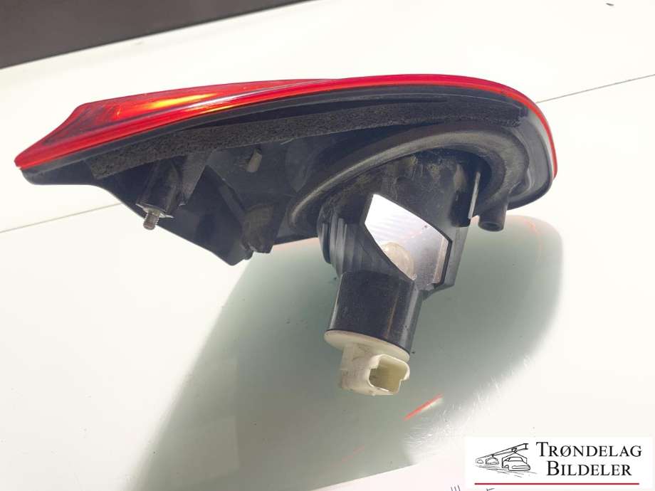 Baklykt høyre indre til Nissan Qashqai 2010-2014 (Type I, Fase 2) (26550-BR01A|82503209|)