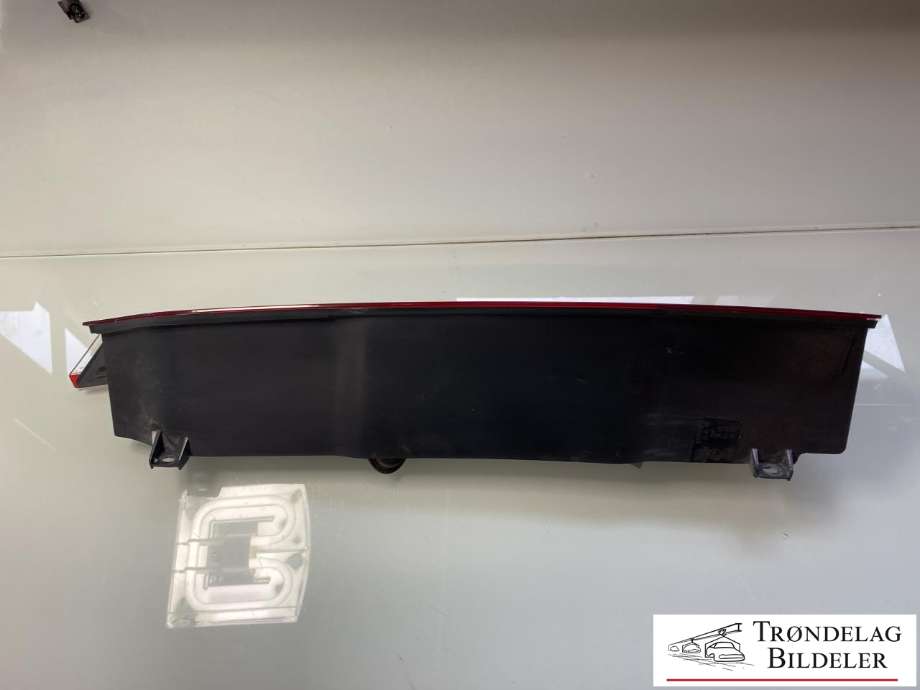 Baklykt høyre til Ford Transit Connect 2013-2018 Type II, Fase 1 (DT11-13404-AD|2390058|90019013|90055497|1908967|1824731|1827836)