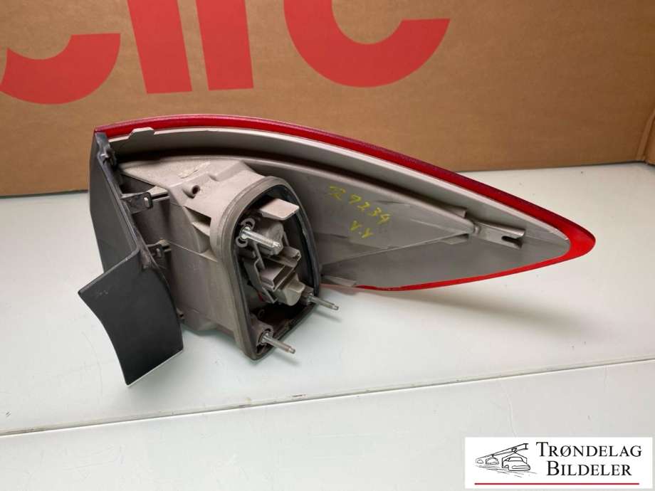 Baklykt venstre ytre til Ford Mondeo 2007-2010 (Type IV, Fase 1) (1486783|7S71-13405-PE|)