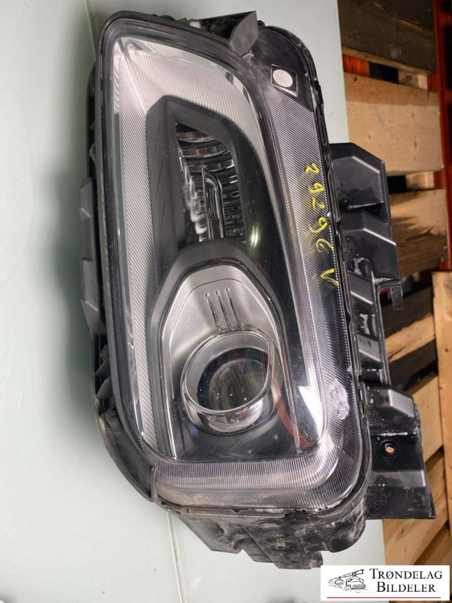 Frontlykt venstre full-LED til Hyundai Kona 2017-2021 (Type I, Fase 1)  (92101J 9150|)